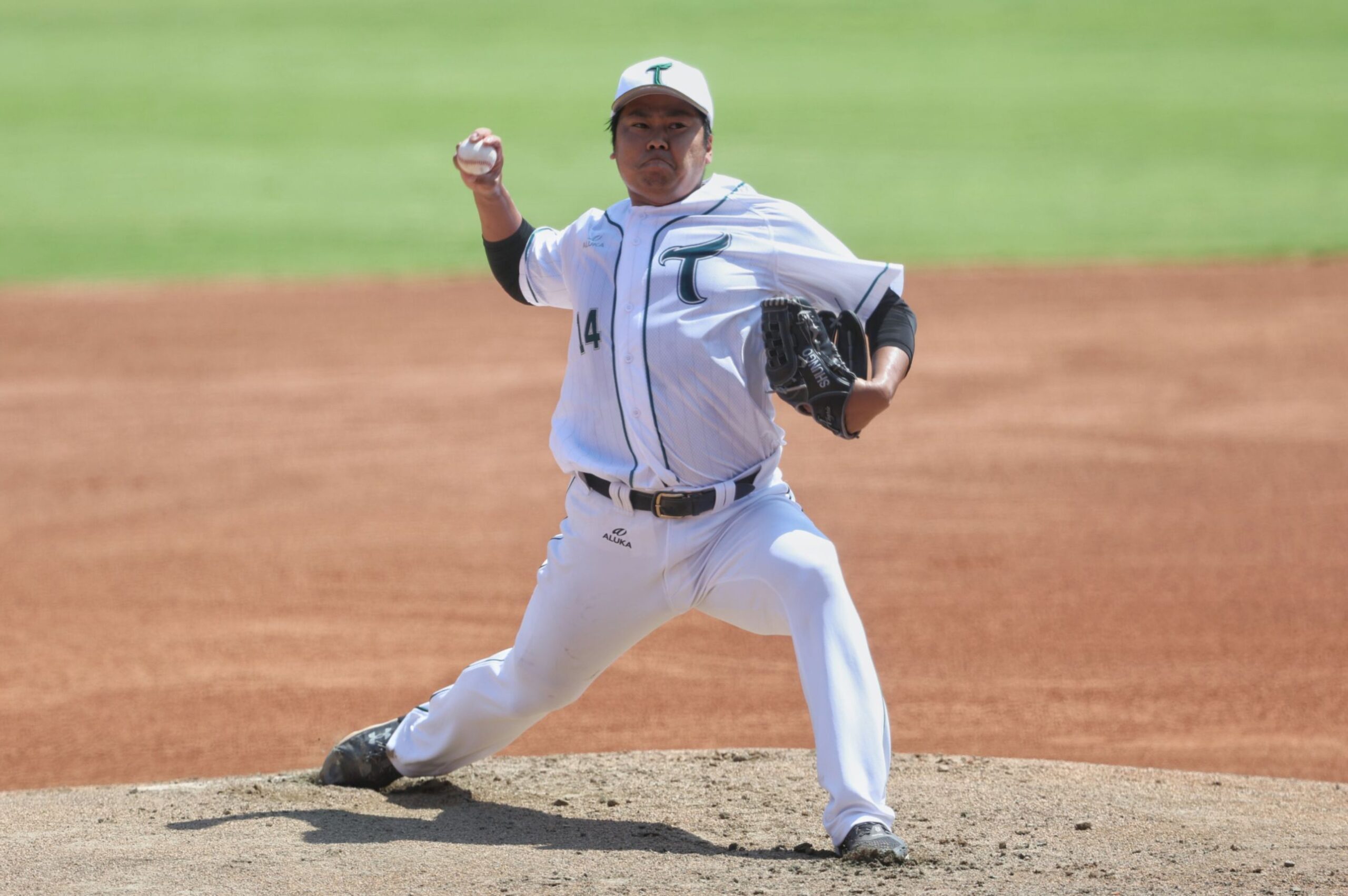 Read more about the article 福永春吾初登板打線相挺 台鋼雄鷹8：6戰勝統一7-ELEVEn獅