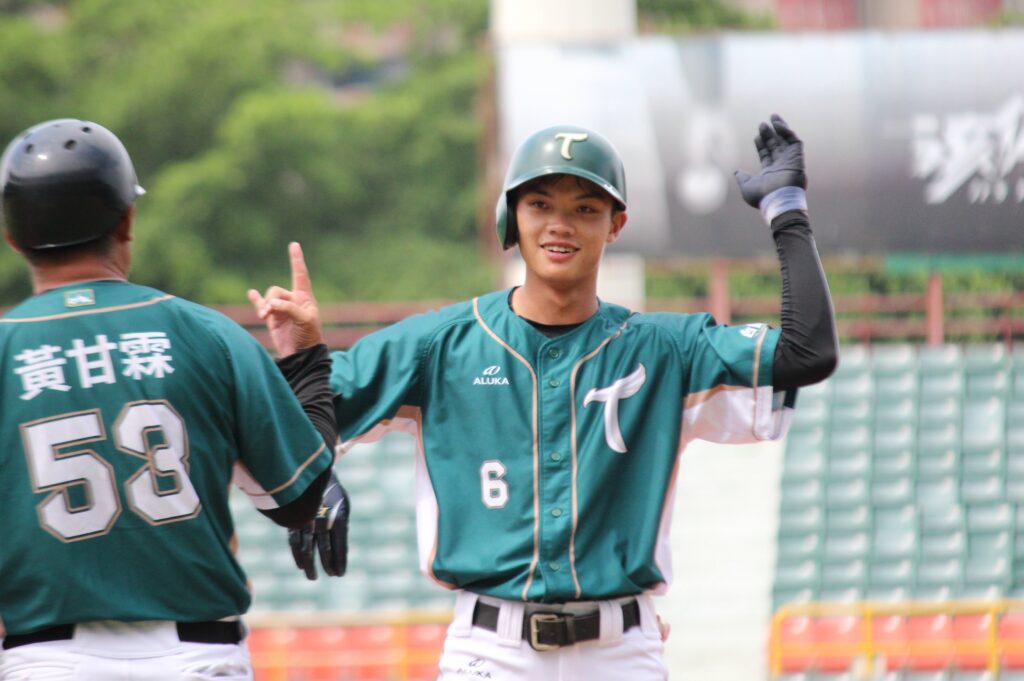 王博玄3安3打點 台鋼雄鷹13：5大勝富邦悍將